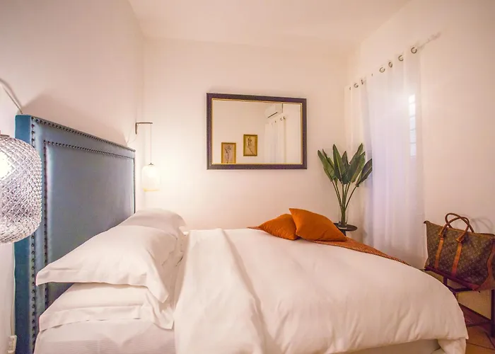 Domus Regola Luxury